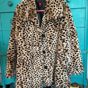 Elegant Faux Fur Leopard Coat